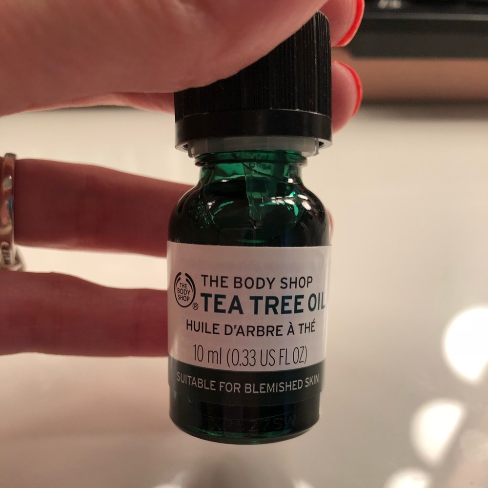 Body Shop Tea Tree Oil